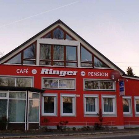 Cafe Und Pension Ringer Vilseck Экстерьер фото