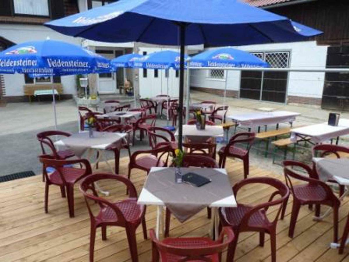 Cafe Und Pension Ringer Vilseck Экстерьер фото