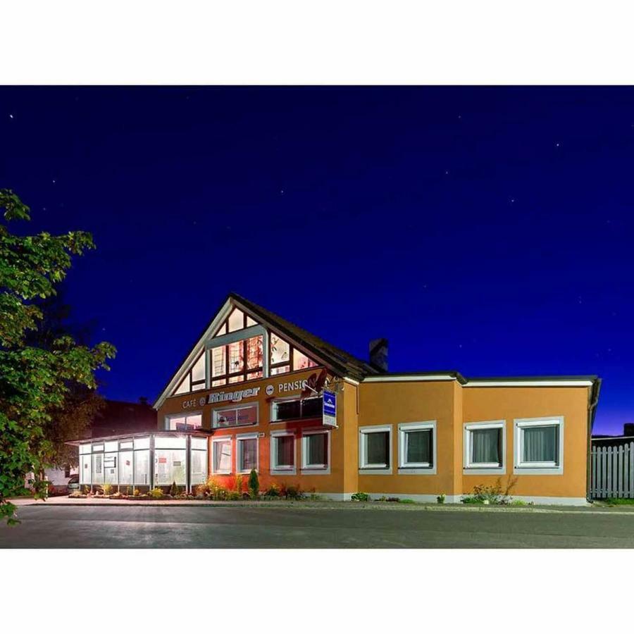 Cafe Und Pension Ringer Vilseck Экстерьер фото
